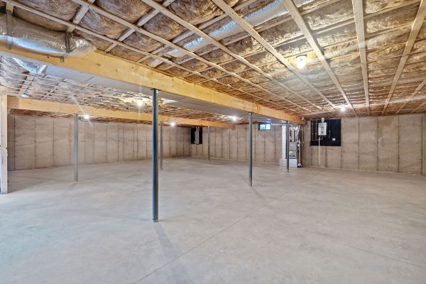 Cost of Basement Floor Installation in Concord